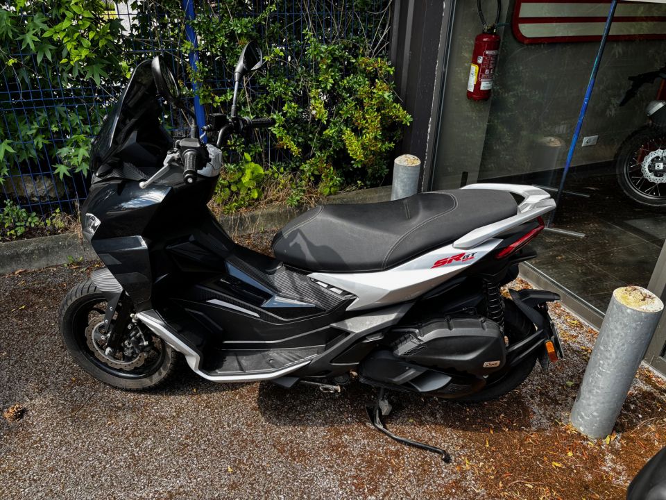 APRILIA SR 125 GT 5