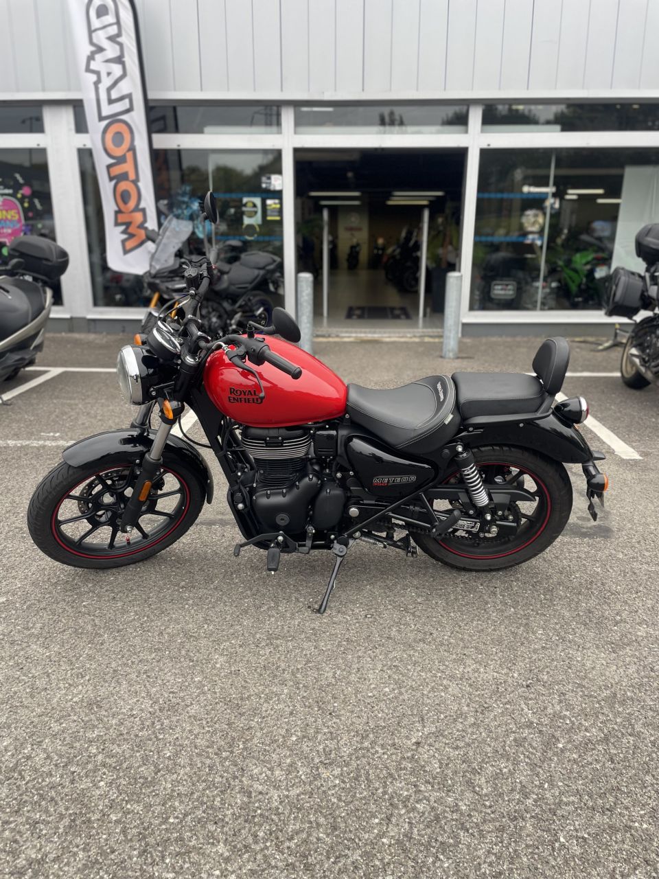 ROYAL ENFIELD METEOR 350 0