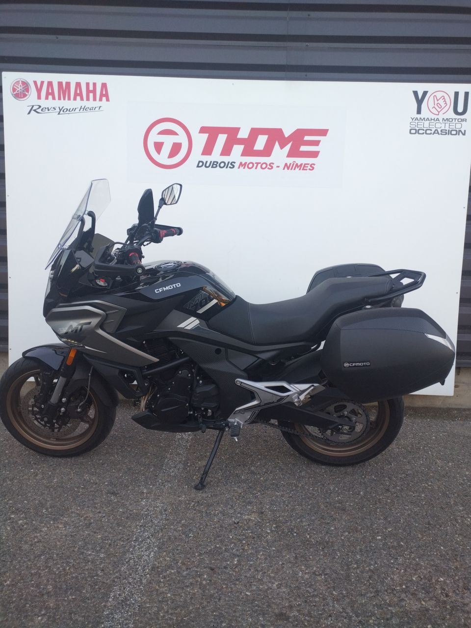 CF MOTO MT 700 4