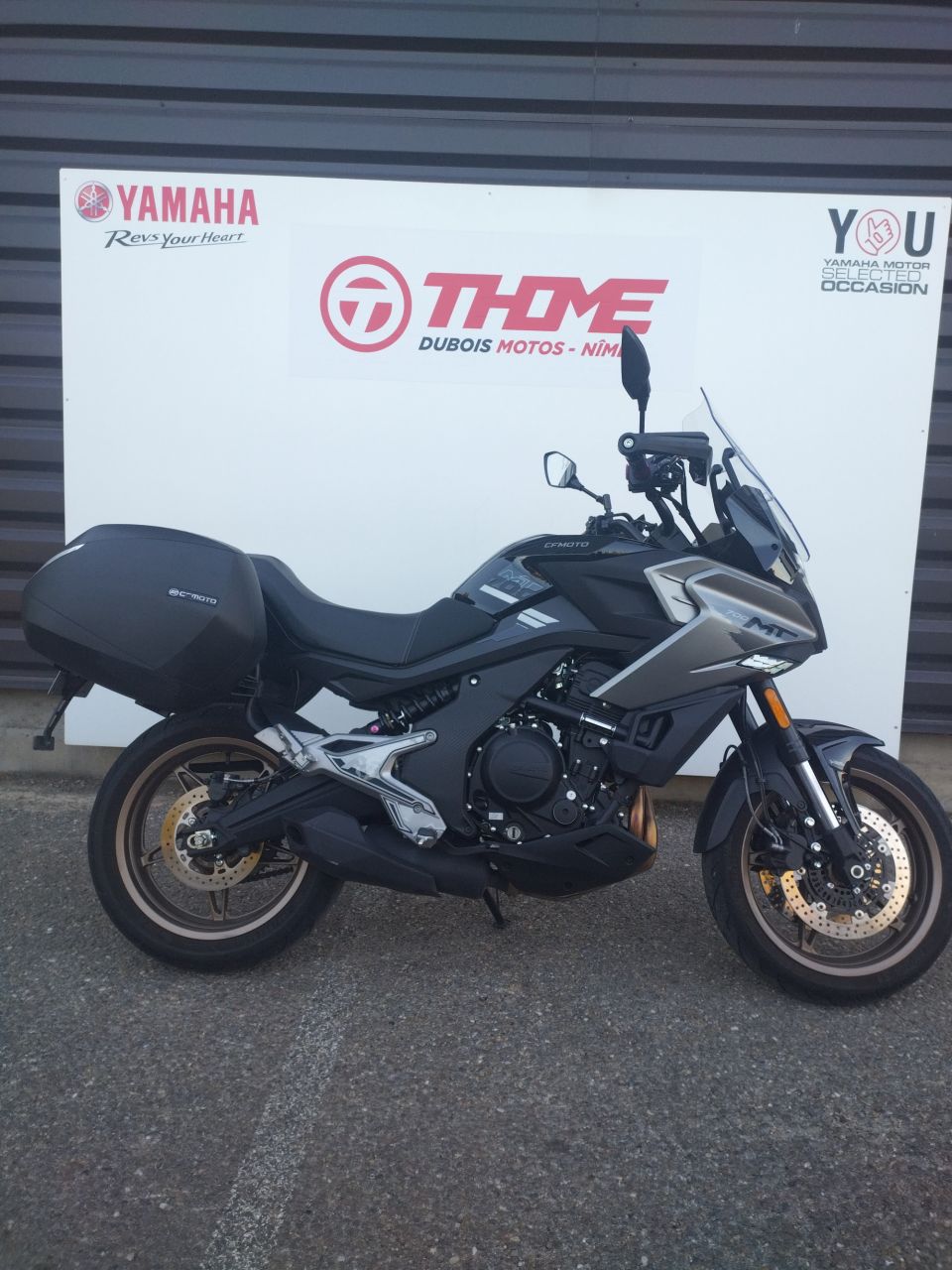 CF MOTO MT 700 0