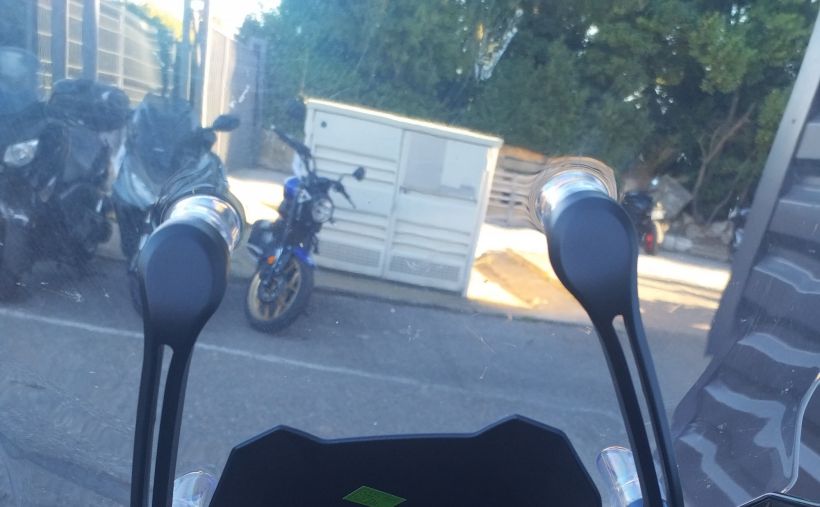 CF MOTO MT 700 5