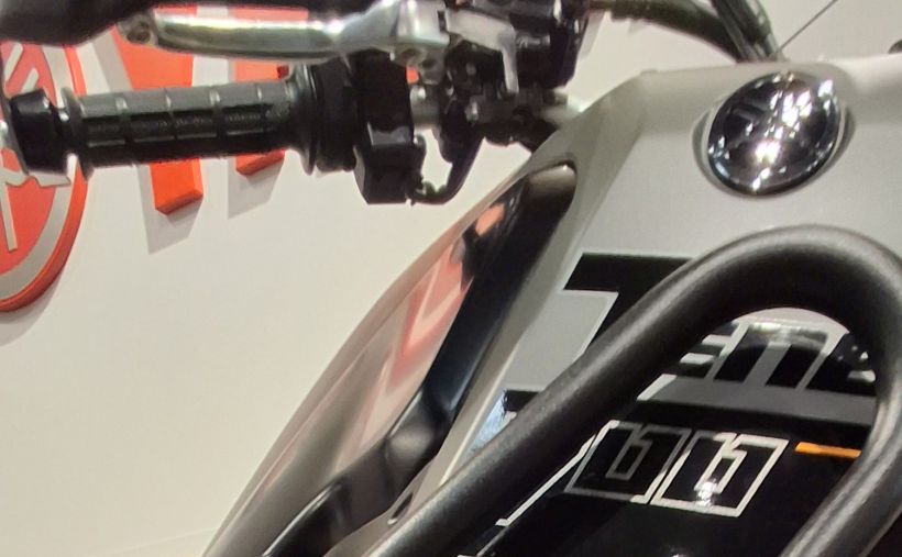 YAMAHA XTZ TENERE 700 1