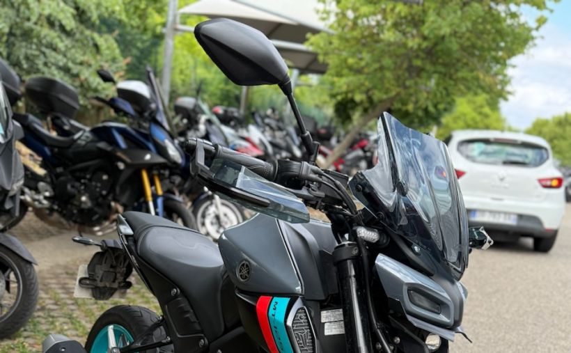 YAMAHA MT-125 1