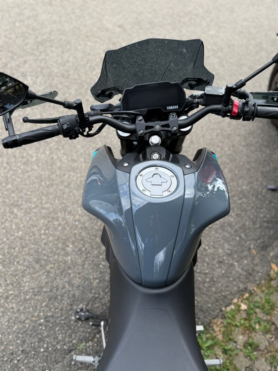 YAMAHA MT-125 2