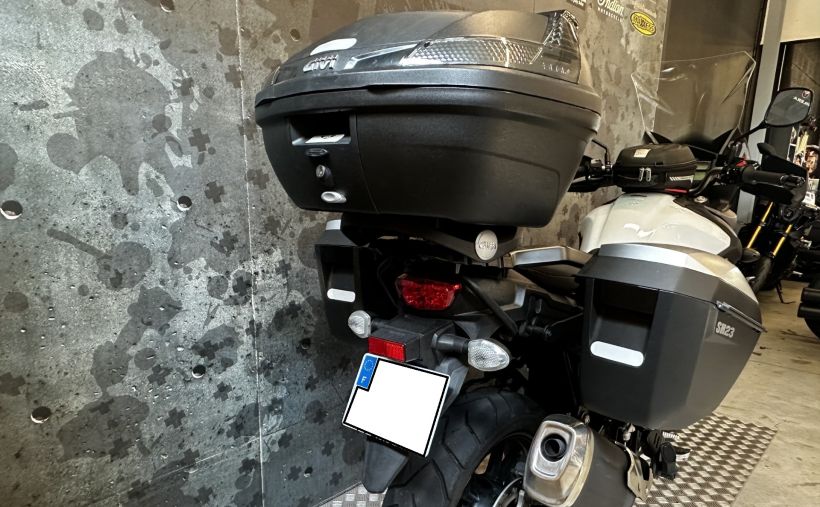 SUZUKI DL V-STROM 650A 2