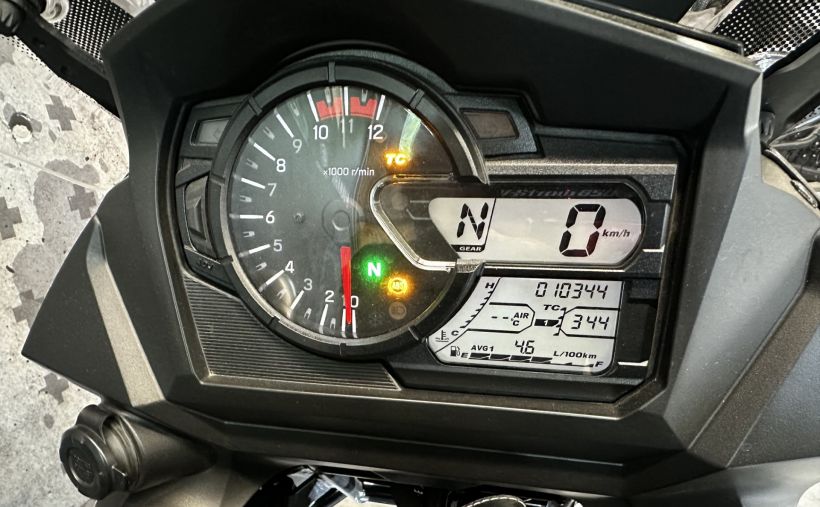 SUZUKI DL V-STROM 650A 3
