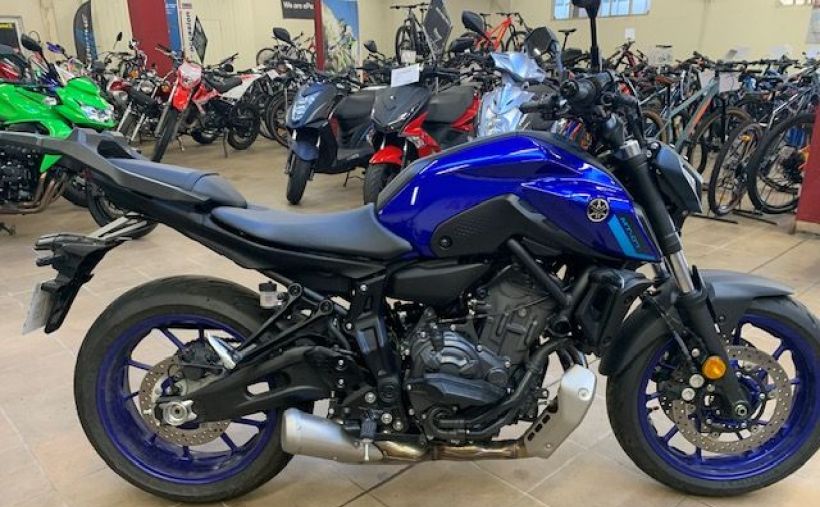 YAMAHA MT-07 2