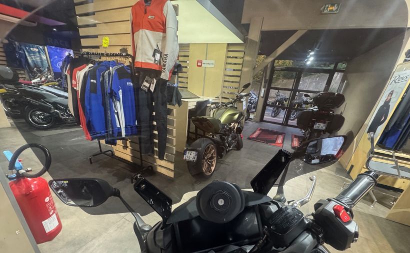 YAMAHA XP T-MAX 560 TECH MAX 6