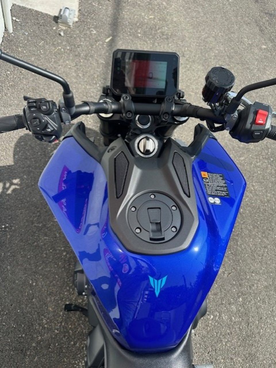 YAMAHA MT-09 3