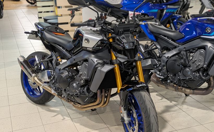 YAMAHA MT-09 SP 1