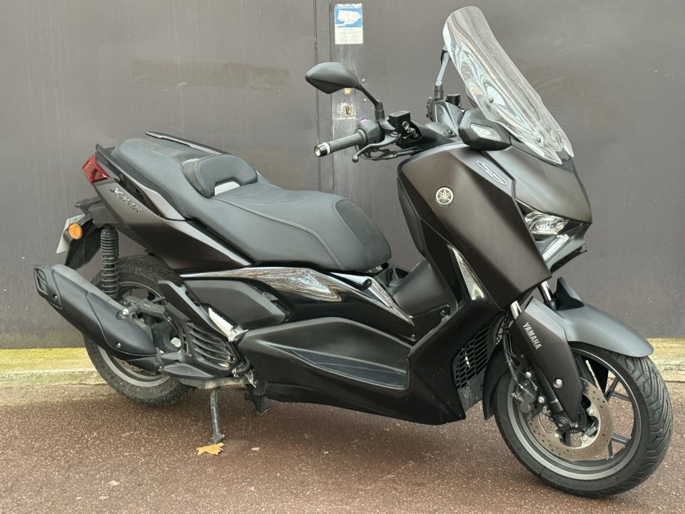 YAMAHA XMAX 125 TECH MAX TECH MAX + - GARANTIE CONSTRUCTEUR 0