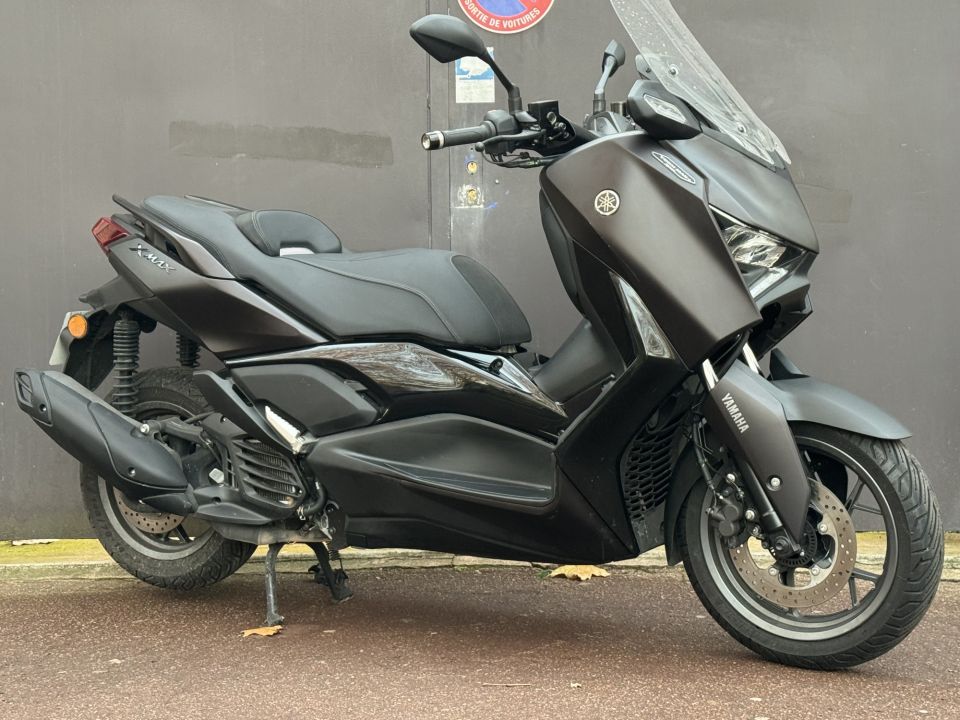 YAMAHA XMAX 125 TECH MAX TECH MAX + - GARANTIE CONSTRUCTEUR 1