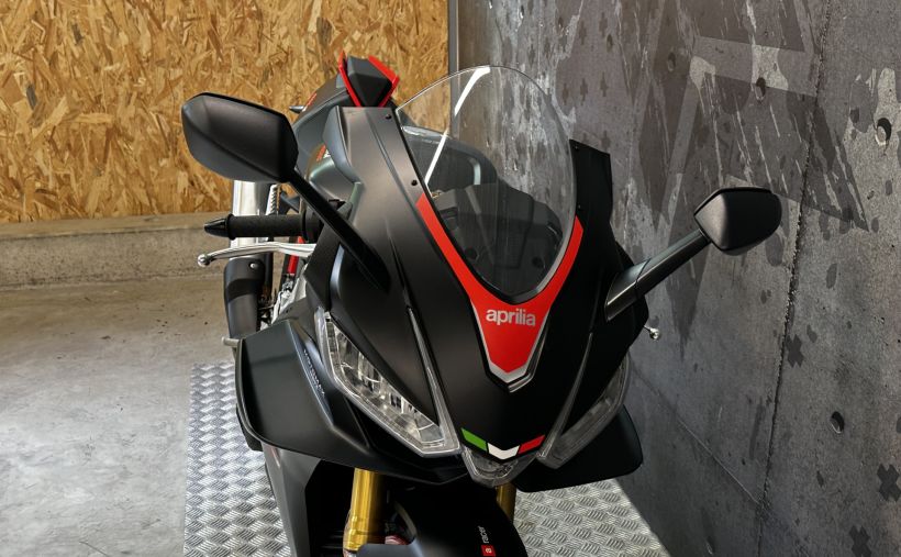 APRILIA RSV4 1100 RR 1