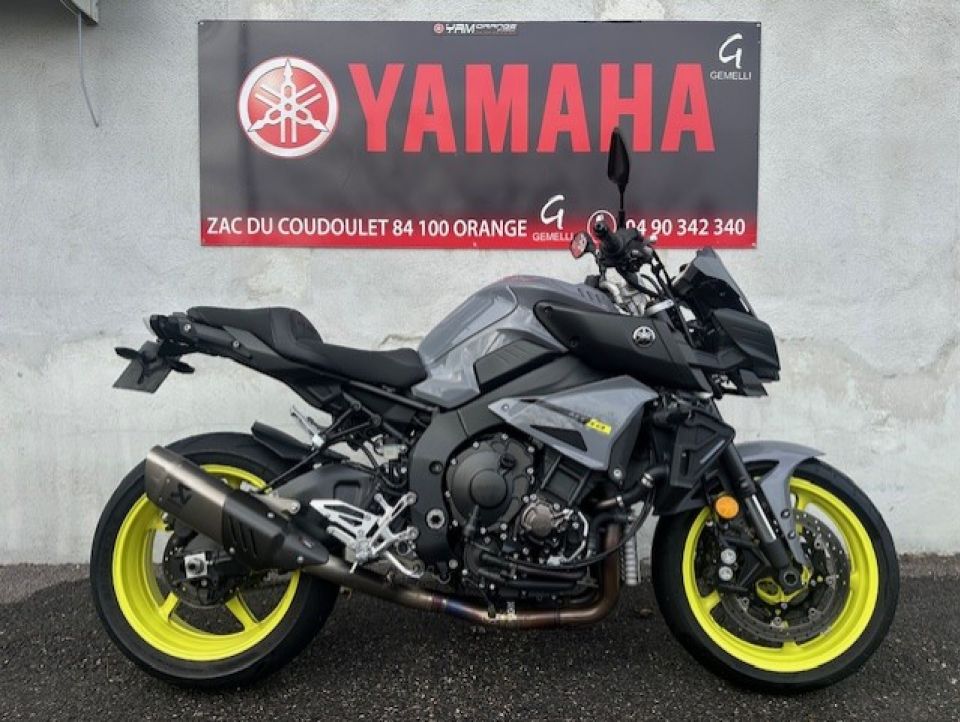 YAMAHA MT-10 0