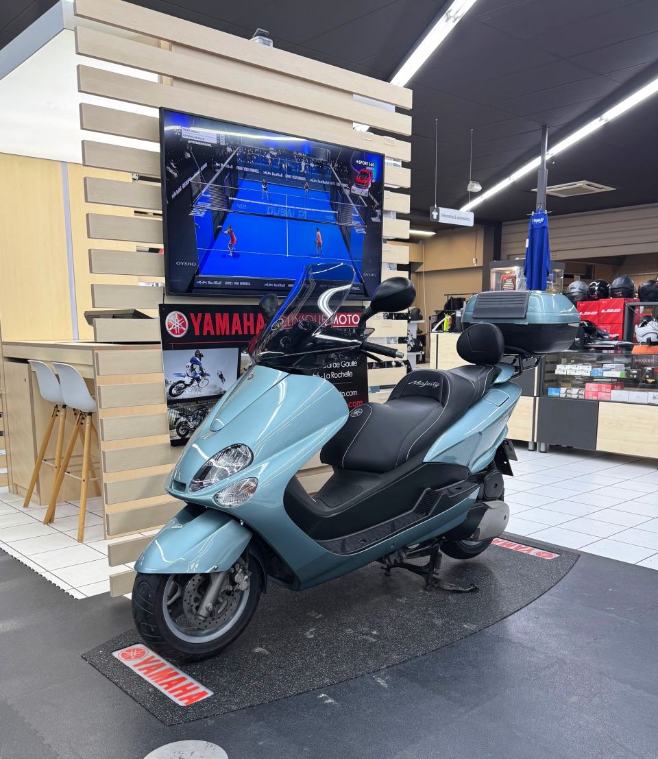 YAMAHA MAJESTY 125 3