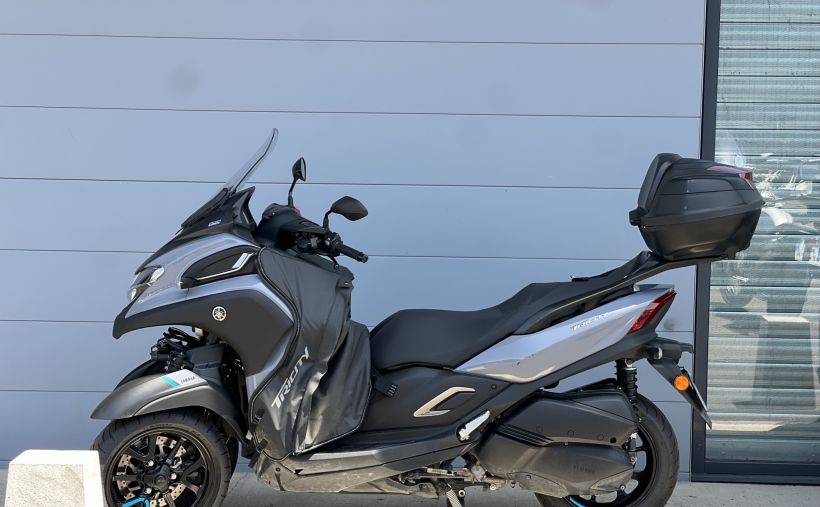 YAMAHA TRICITY 300 3