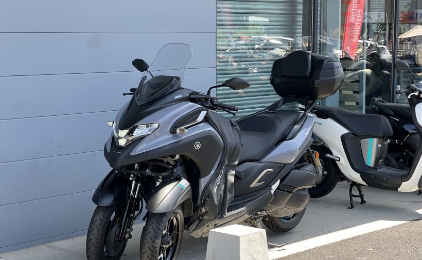YAMAHA TRICITY 300 4