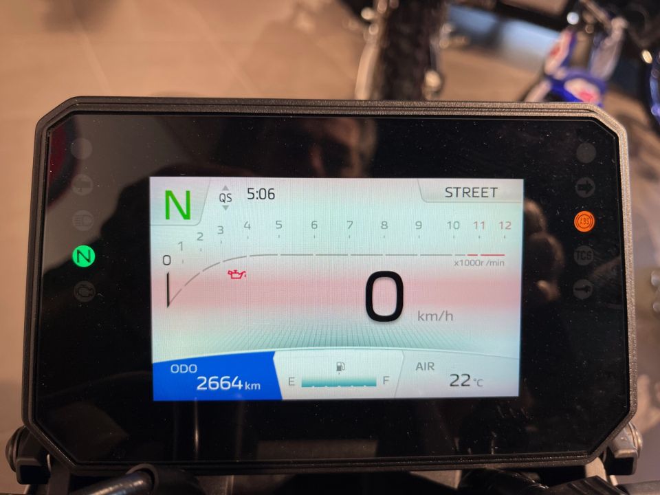 YAMAHA MT-07 (47.5CV) 3