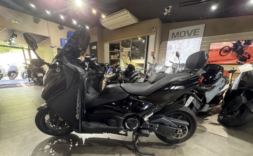 YAMAHA XP T-MAX 560 TECH MAX 1