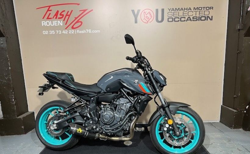 YAMAHA MT-07 0