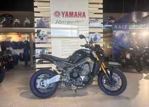 YAMAHA PROMOTION YAMAHA MT-09 SP 2021 160€/MOIS* GTIE 12 MOIS + DE 2000 € D'ACCESSOIRES - 2021