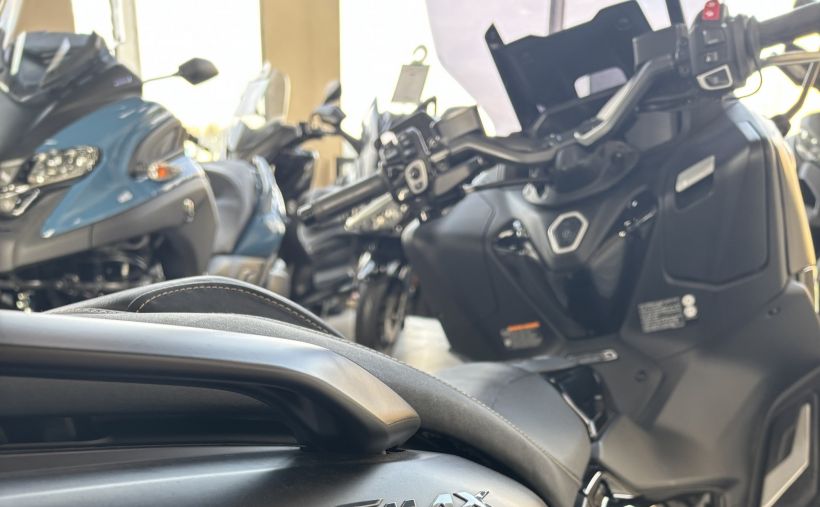 YAMAHA XP T-MAX 560 TECH MAX 1