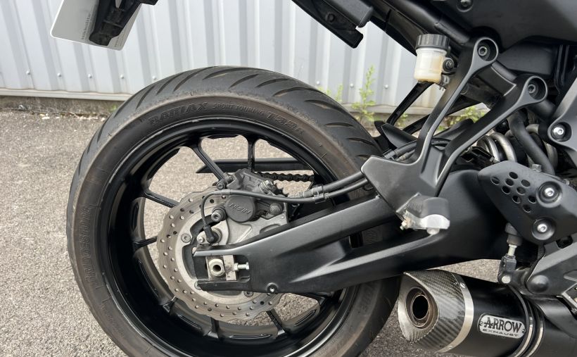YAMAHA TRACER 7 7