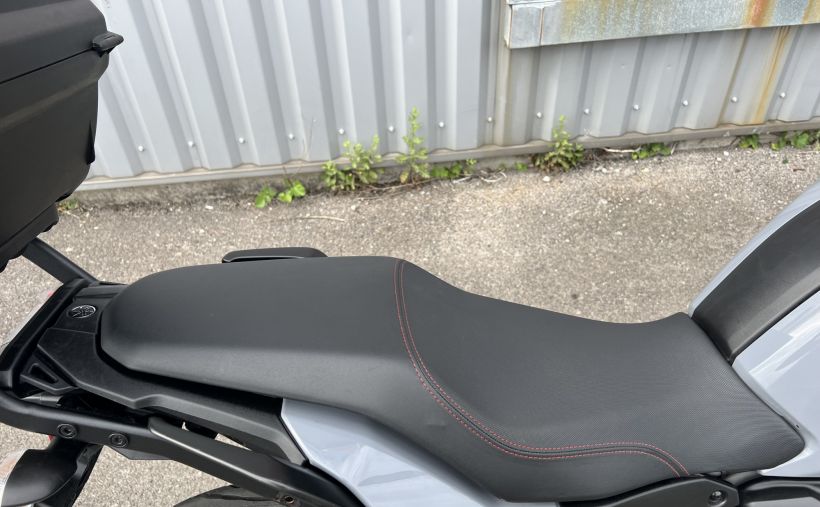 YAMAHA TRACER 7 14