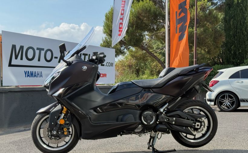 YAMAHA XP T-MAX 560 4