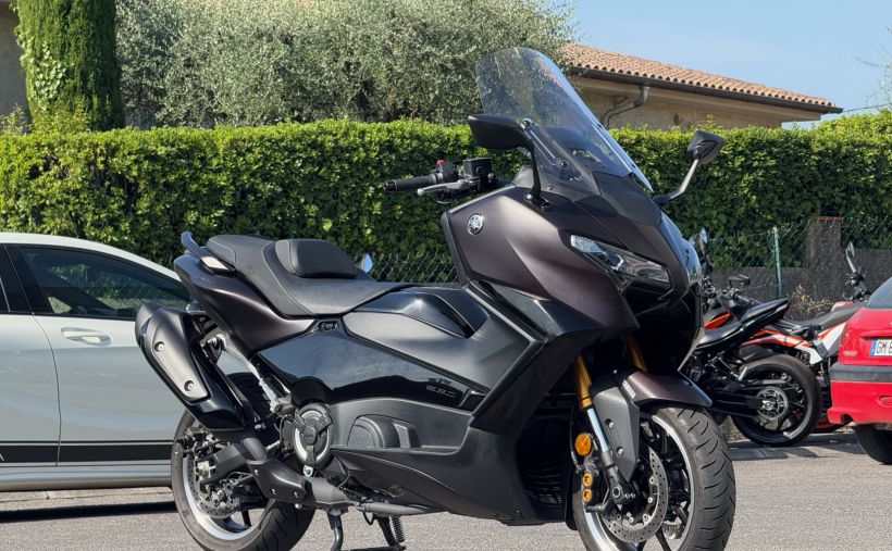YAMAHA XP T-MAX 560 1
