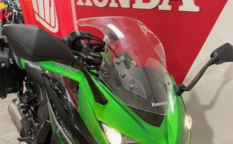KAWASAKI NINJA 1000 SX TOURER 3