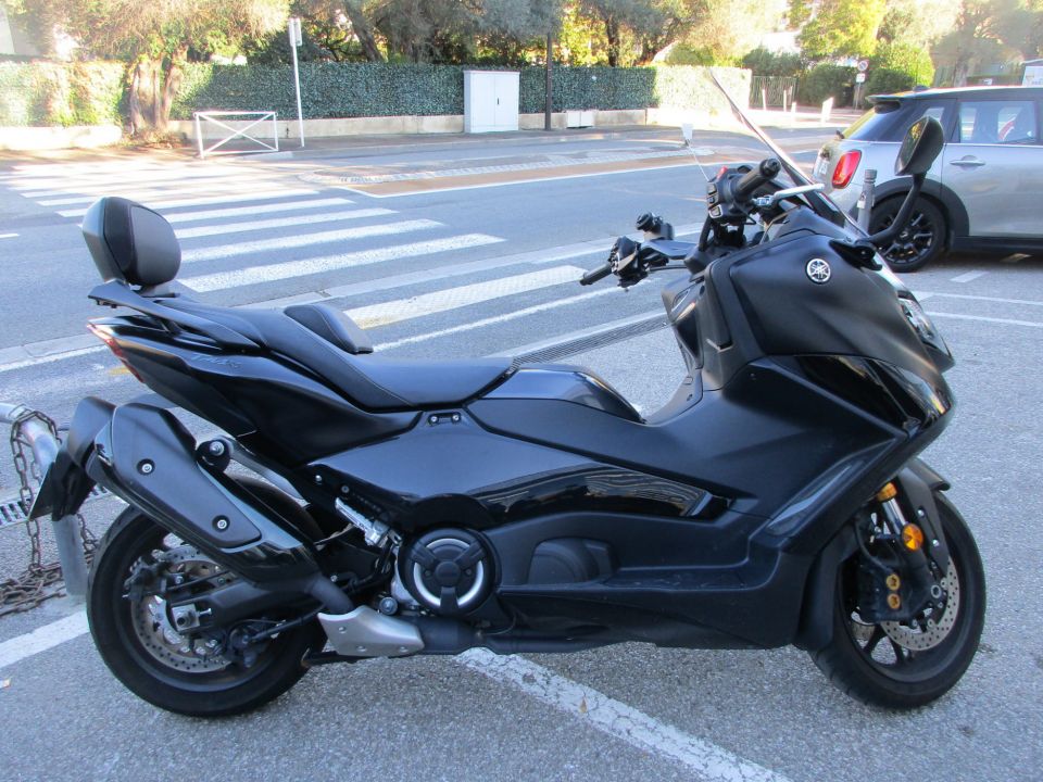 YAMAHA XP T-MAX 560 TECH MAX 2