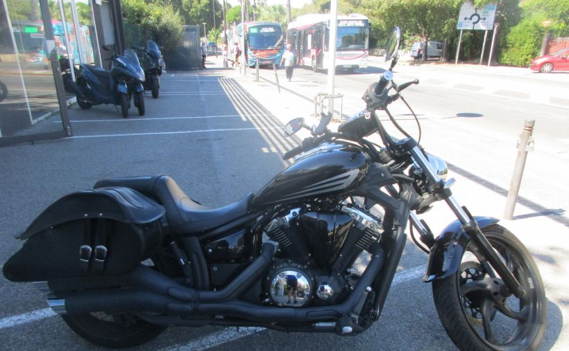 YAMAHA XVS 1300 2