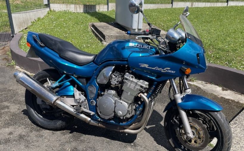 SUZUKI GSF 600 S BANDIT 0