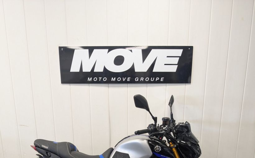 YAMAHA MT-09 0