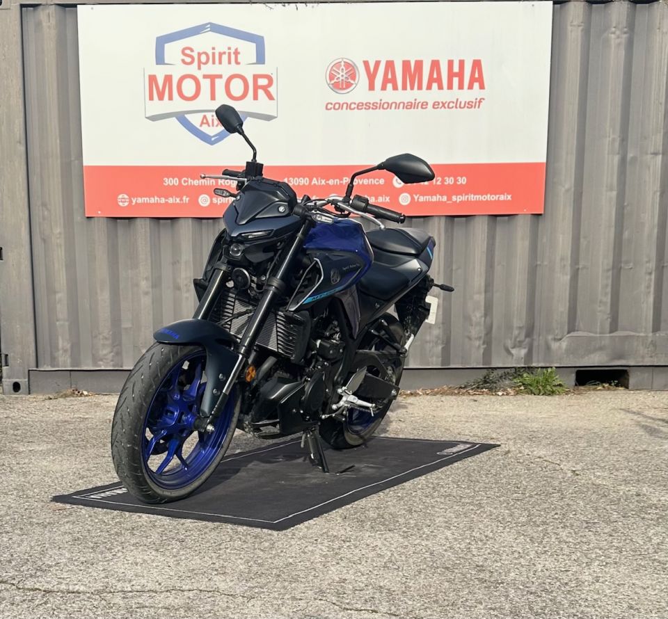 YAMAHA MT-03 0