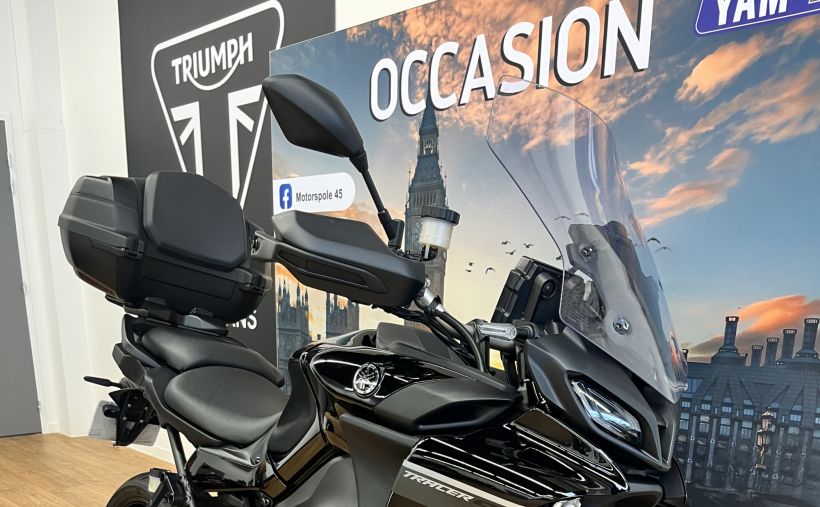 YAMAHA TRACER 9 1