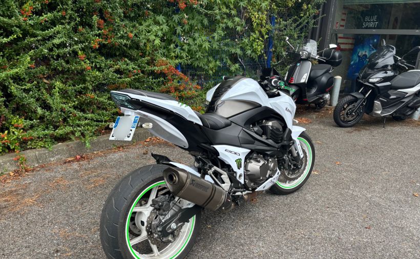 KAWASAKI Z 800 1