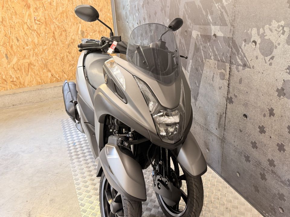 YAMAHA TRICITY 125 9