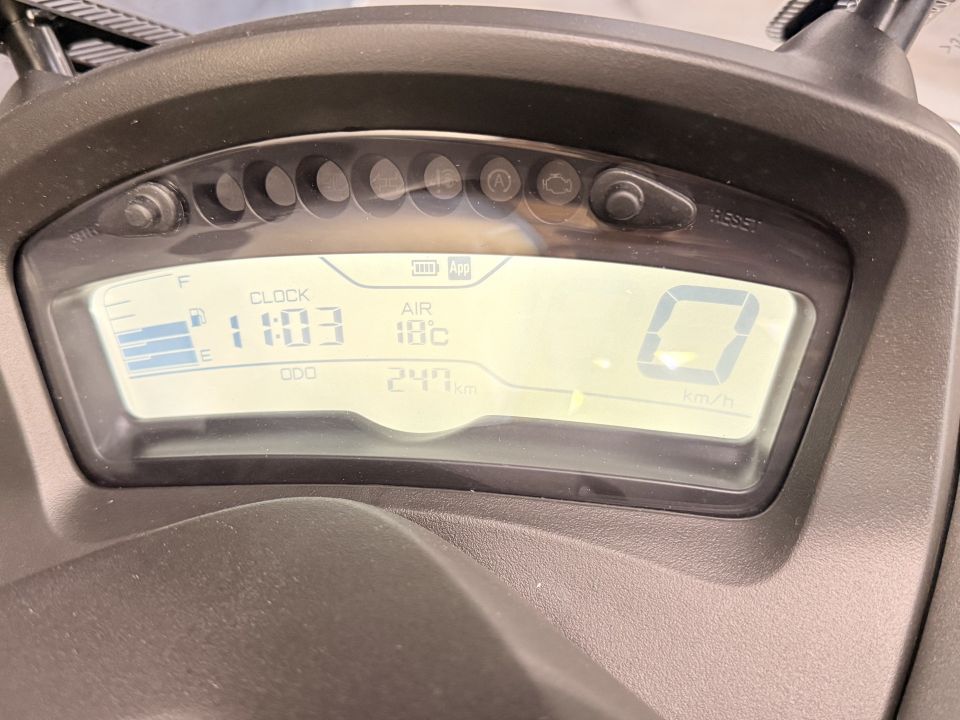 YAMAHA TRICITY 125 27