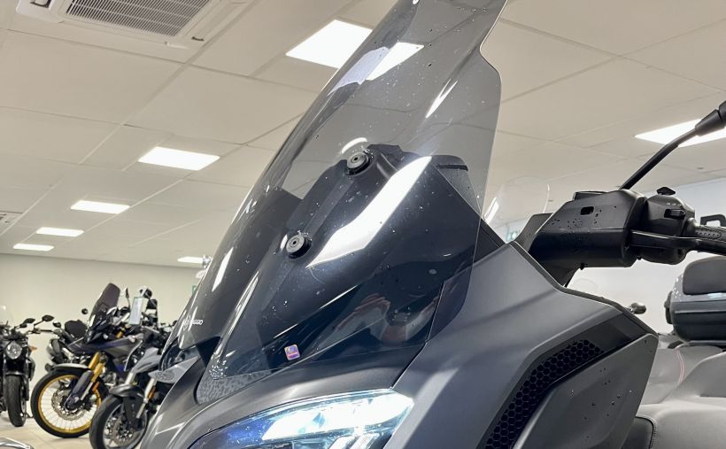 PIAGGIO MP3 530 HPE EXCLUSIVE 3