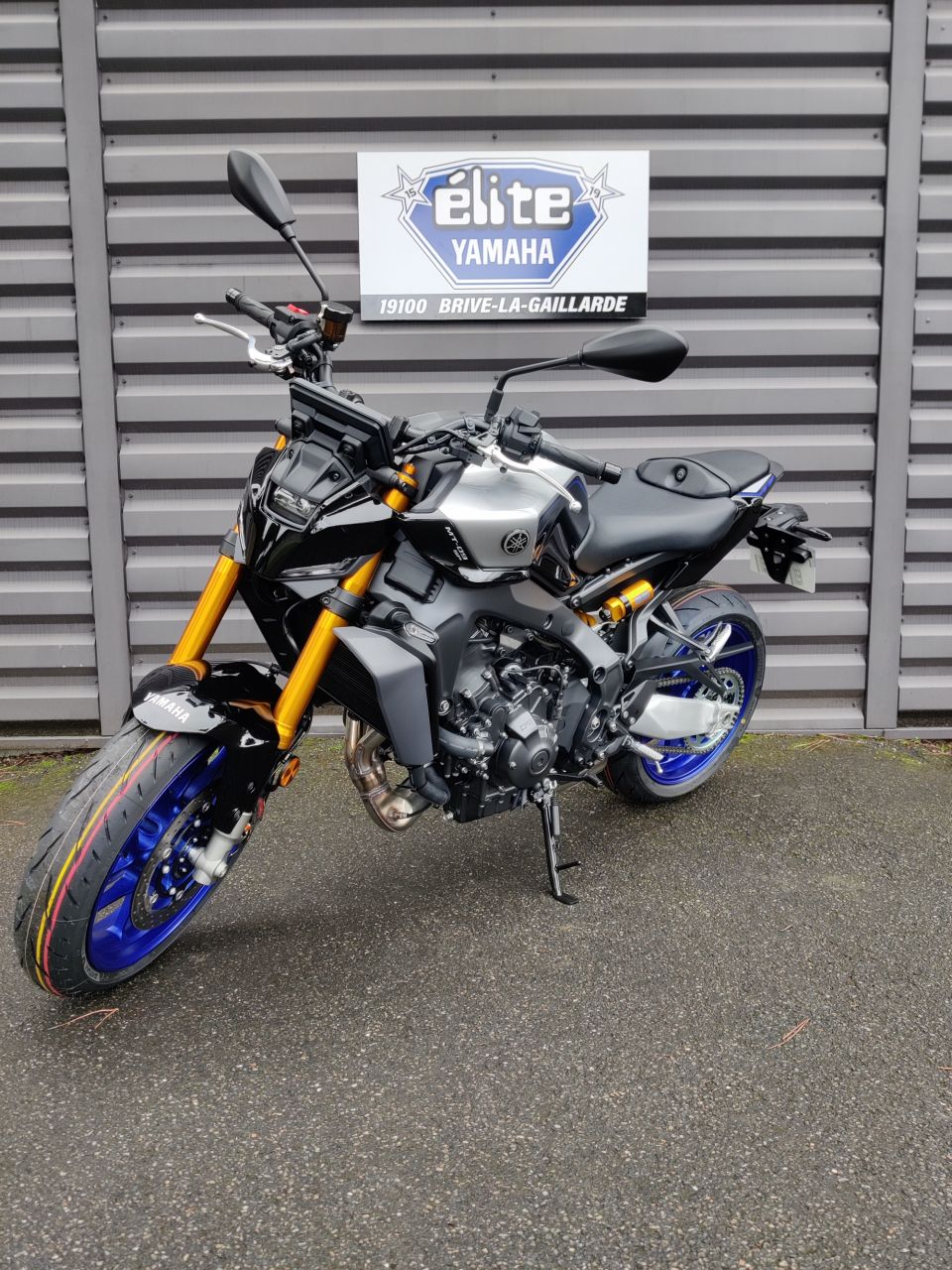YAMAHA MT-09 SP 1