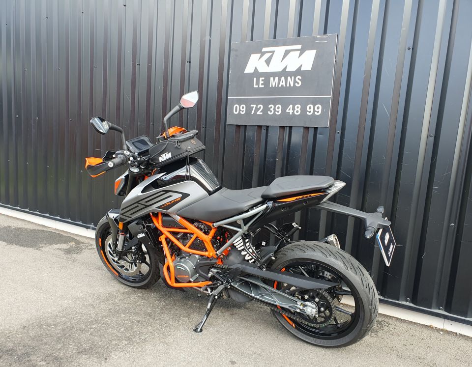 KTM 125 DUKE ABS 25