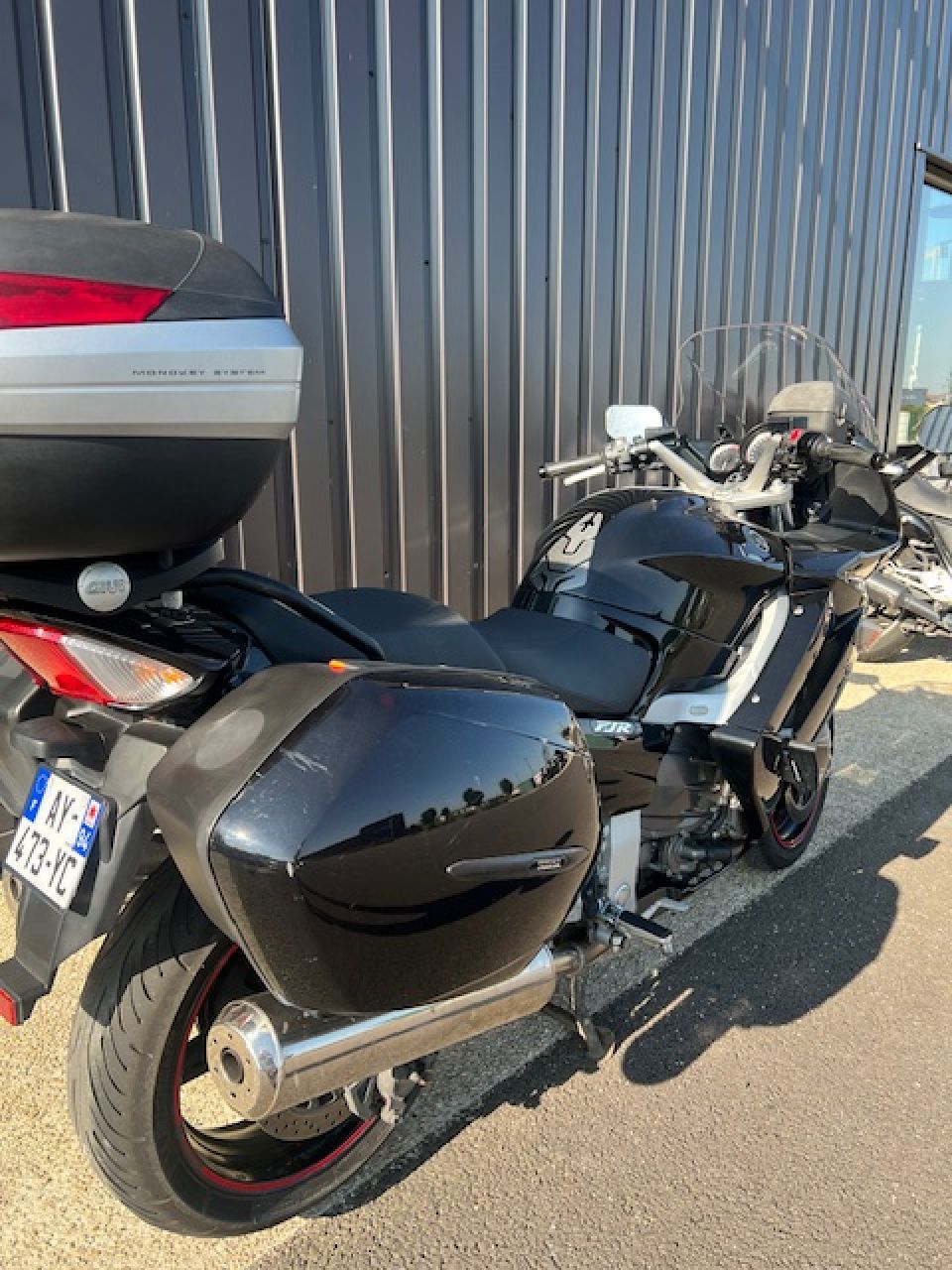 YAMAHA FJR 1300 ABS 3