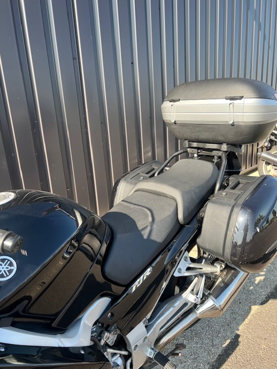 YAMAHA FJR 1300 ABS 4