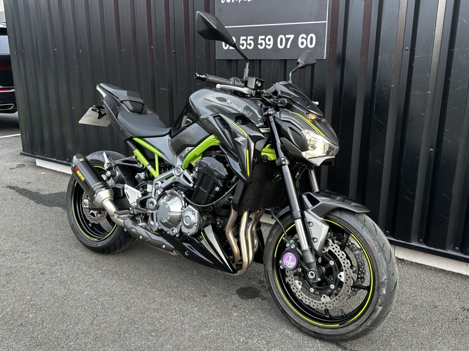 KAWASAKI Z 900 10