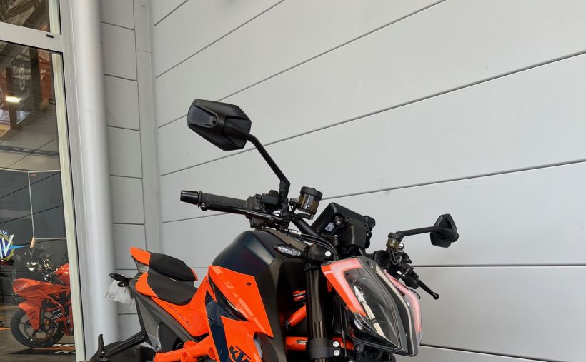 KTM 1290 SUPER DUKE R 1