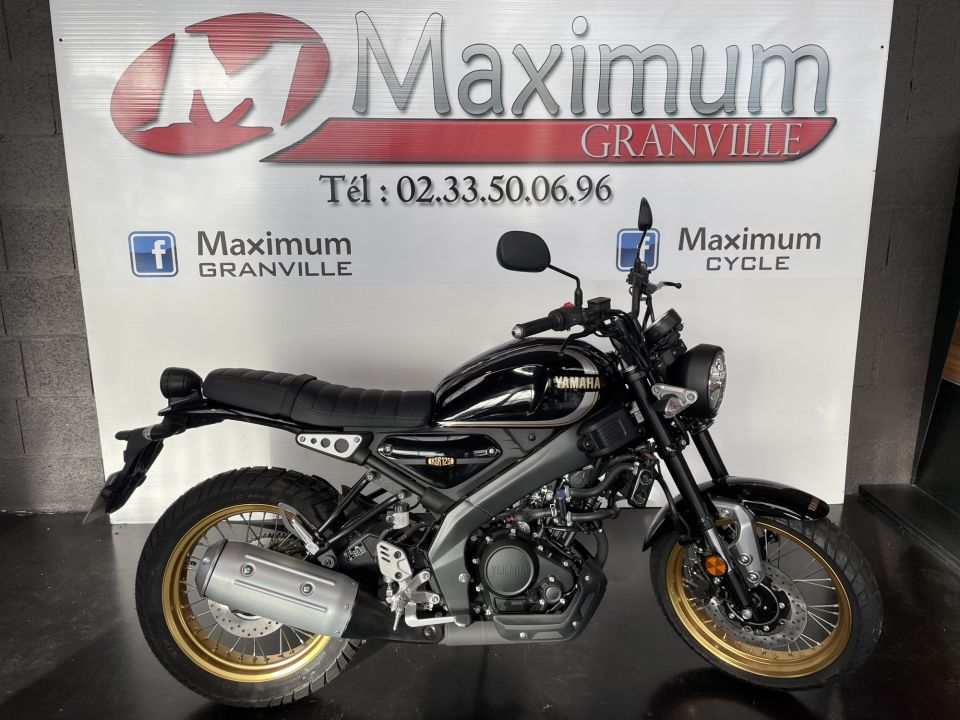 YAMAHA XSR 125 Legacy 0