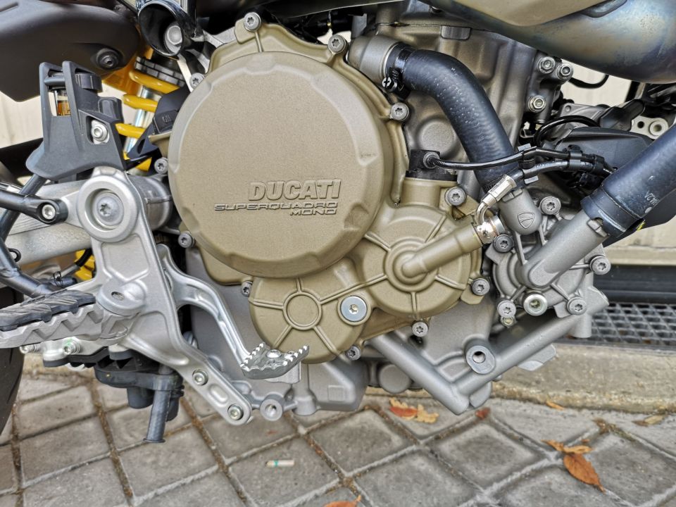 DUCATI HYPERMOTARD 20