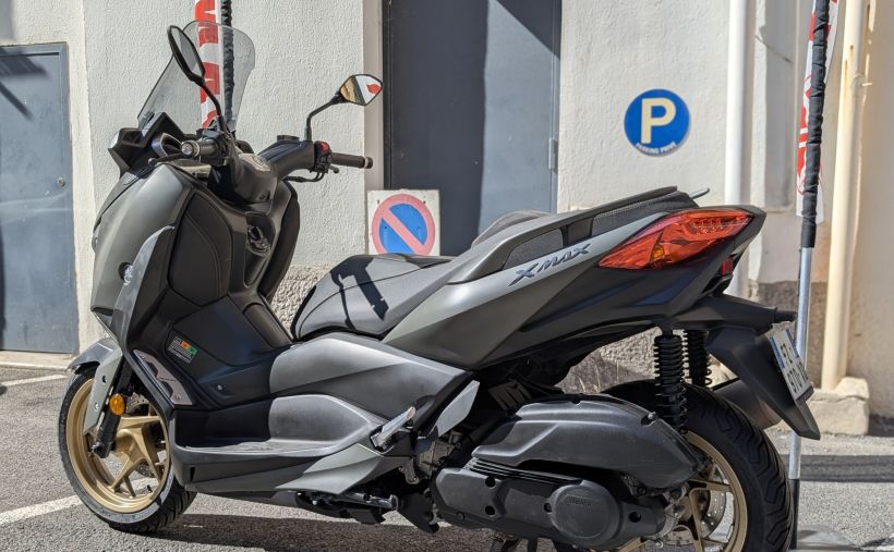 YAMAHA X-MAX 125 TECH MAX 4